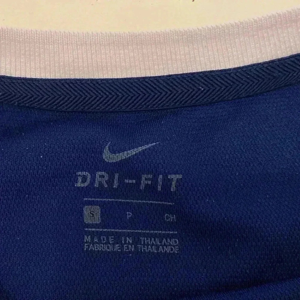 Nike Dri M-Fit Short Sleeve Tee Women Small Activewear - Picture 7 of 9